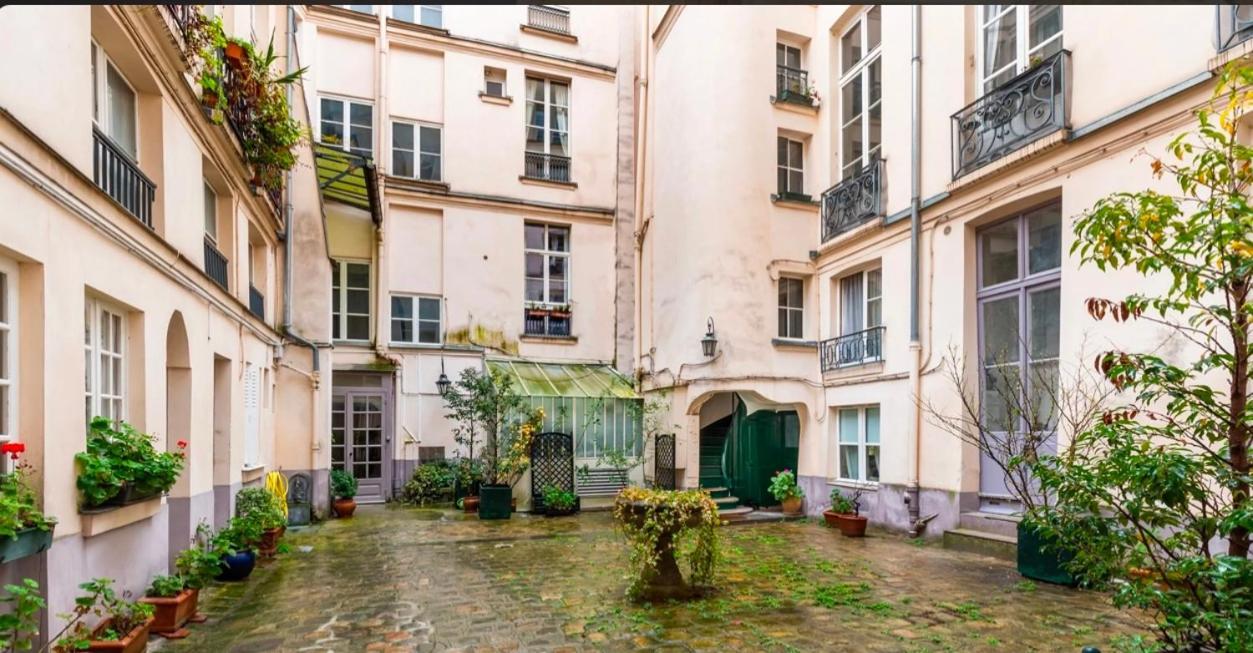 Evasion Sensorielle A L'ile Saint Louis Notre Dame De Appartamento